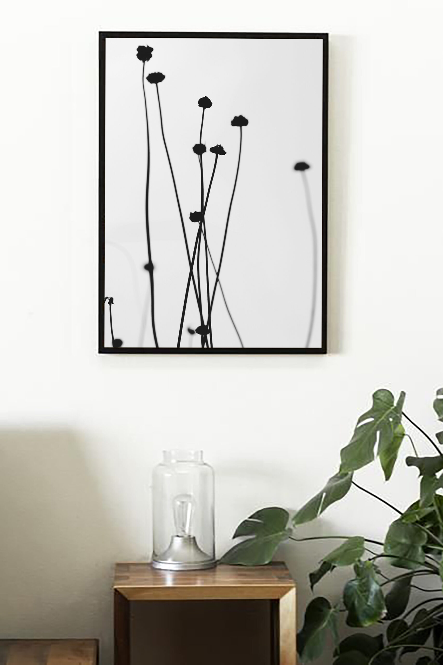 Minimalist Black & White Flower Silhouette Art - Image 2