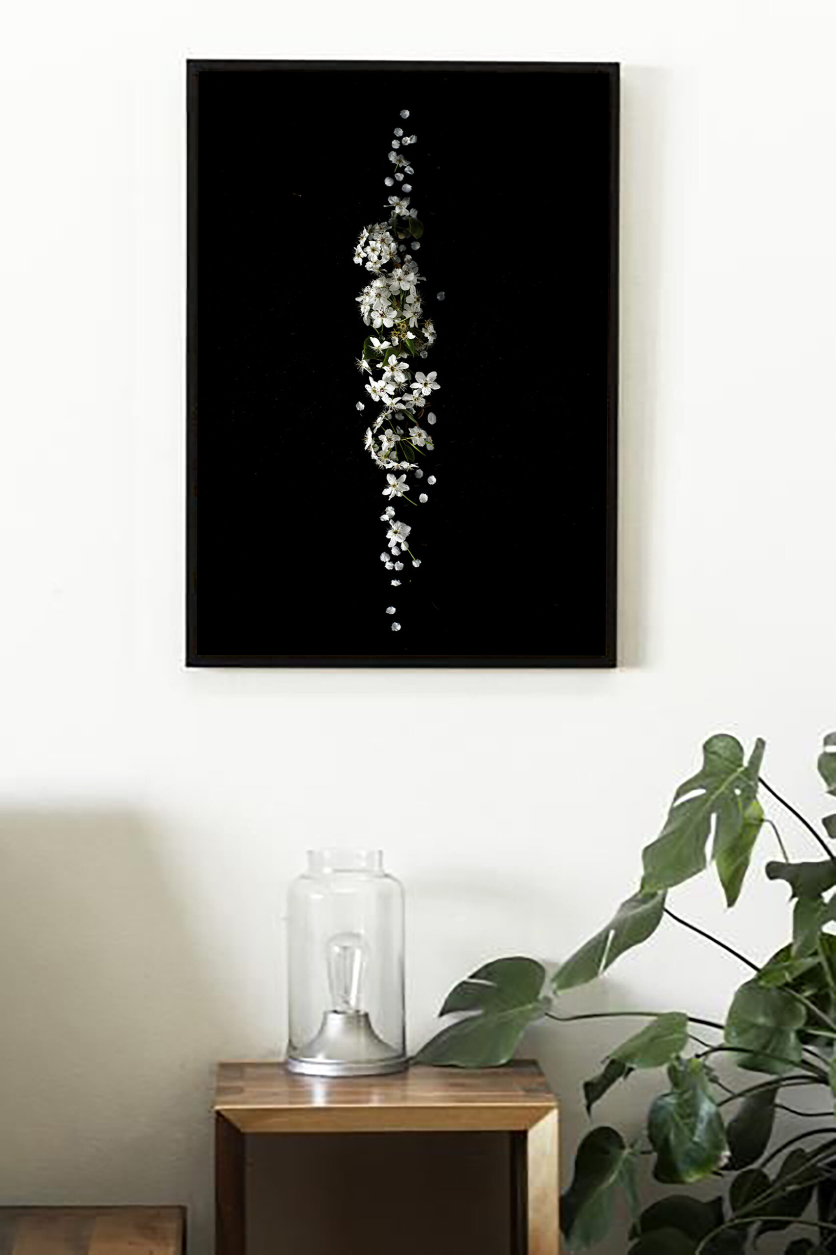 White Blossom Minimal Floral - Image 2